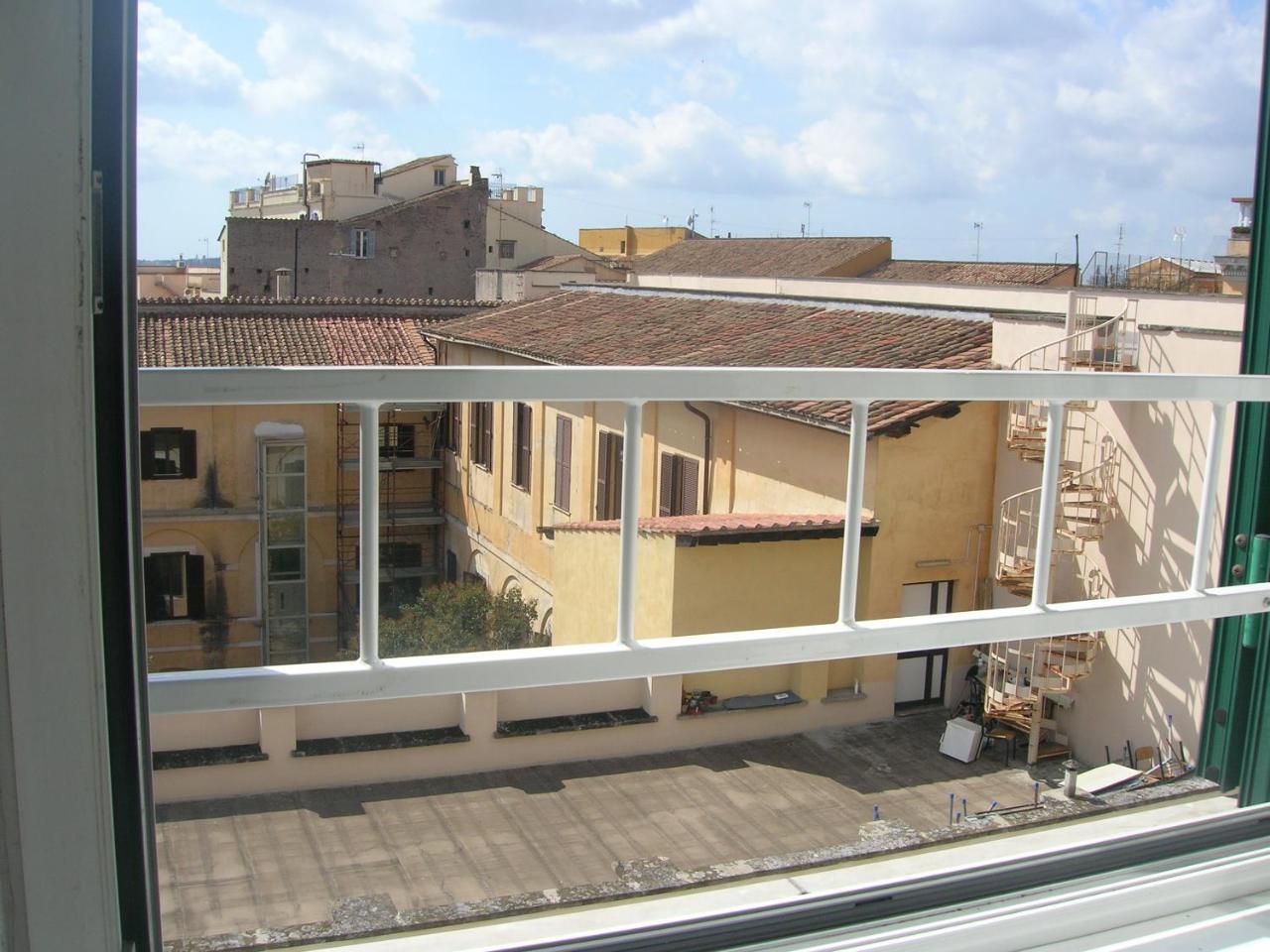 Light Inn Affittacamere Rome Exterior photo